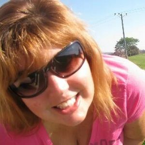 Meet your Posher, Laurie